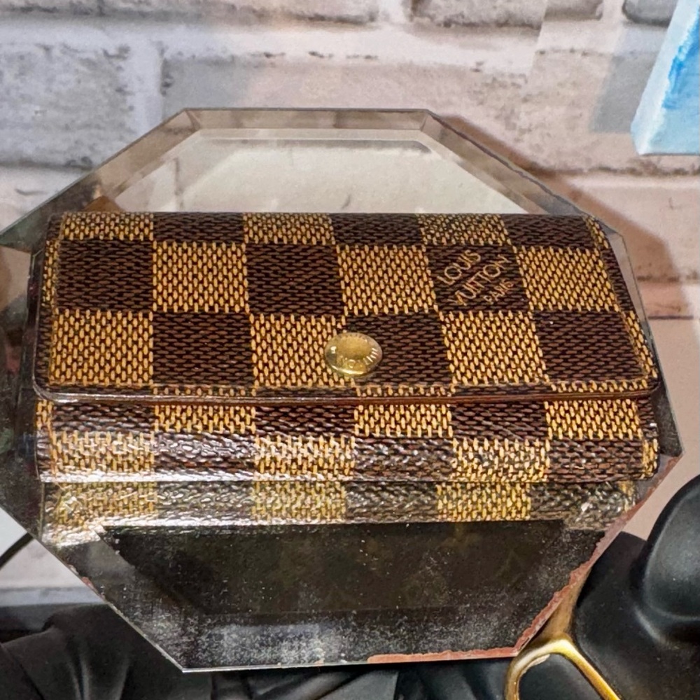 LOUIS VUITTON Damier Ebene key ring 4 hooks